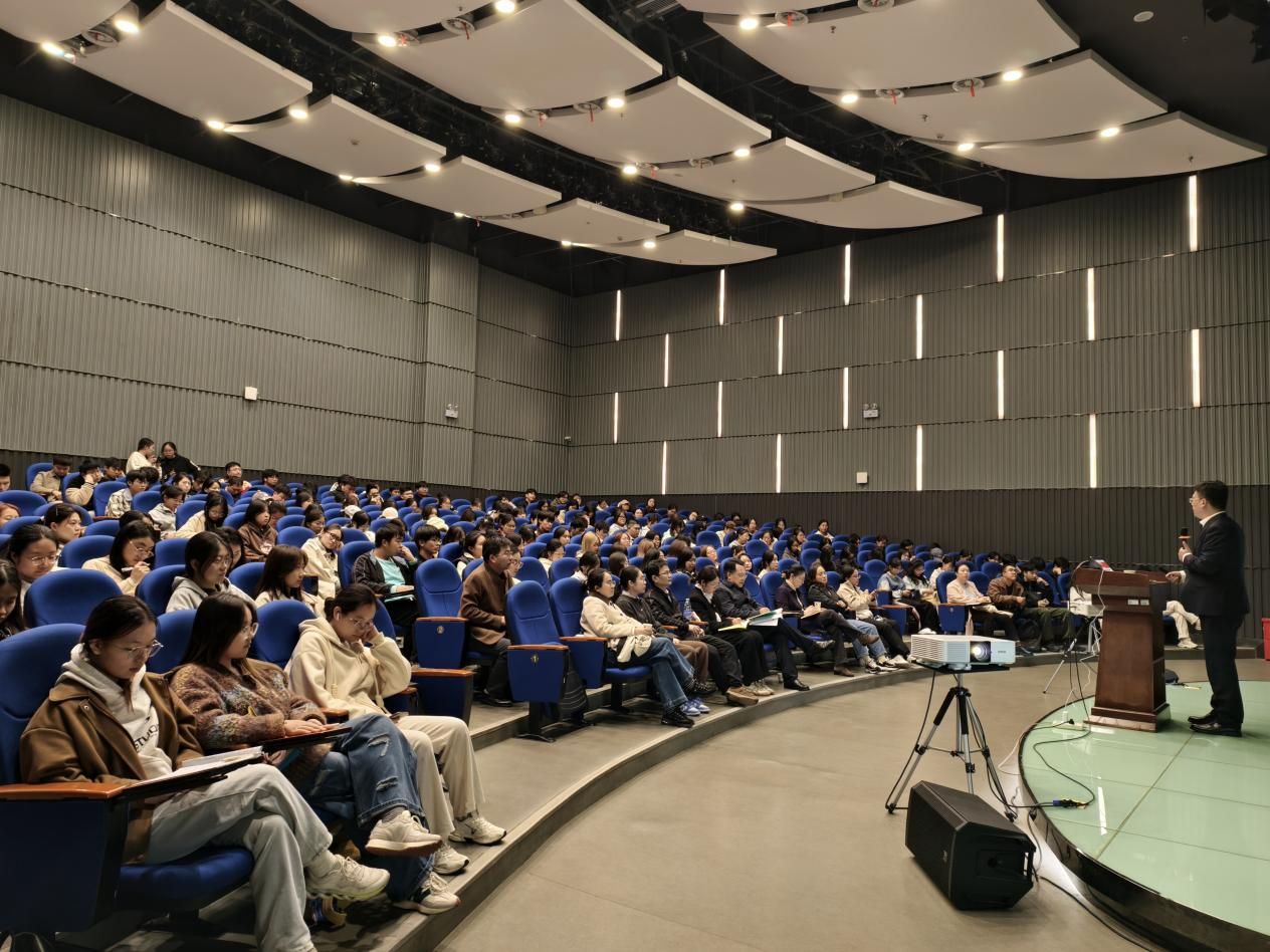 2fe70978c2d0a85497edc08b4e098cf3